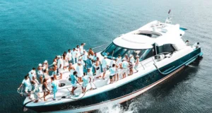 yacht parties in dubai